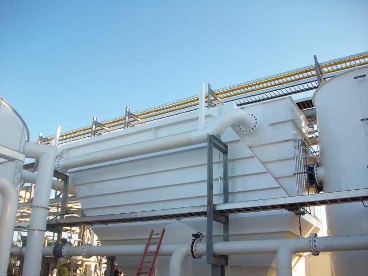 Settling Rates and Design Parameters for Inclined Plate Clarifiers